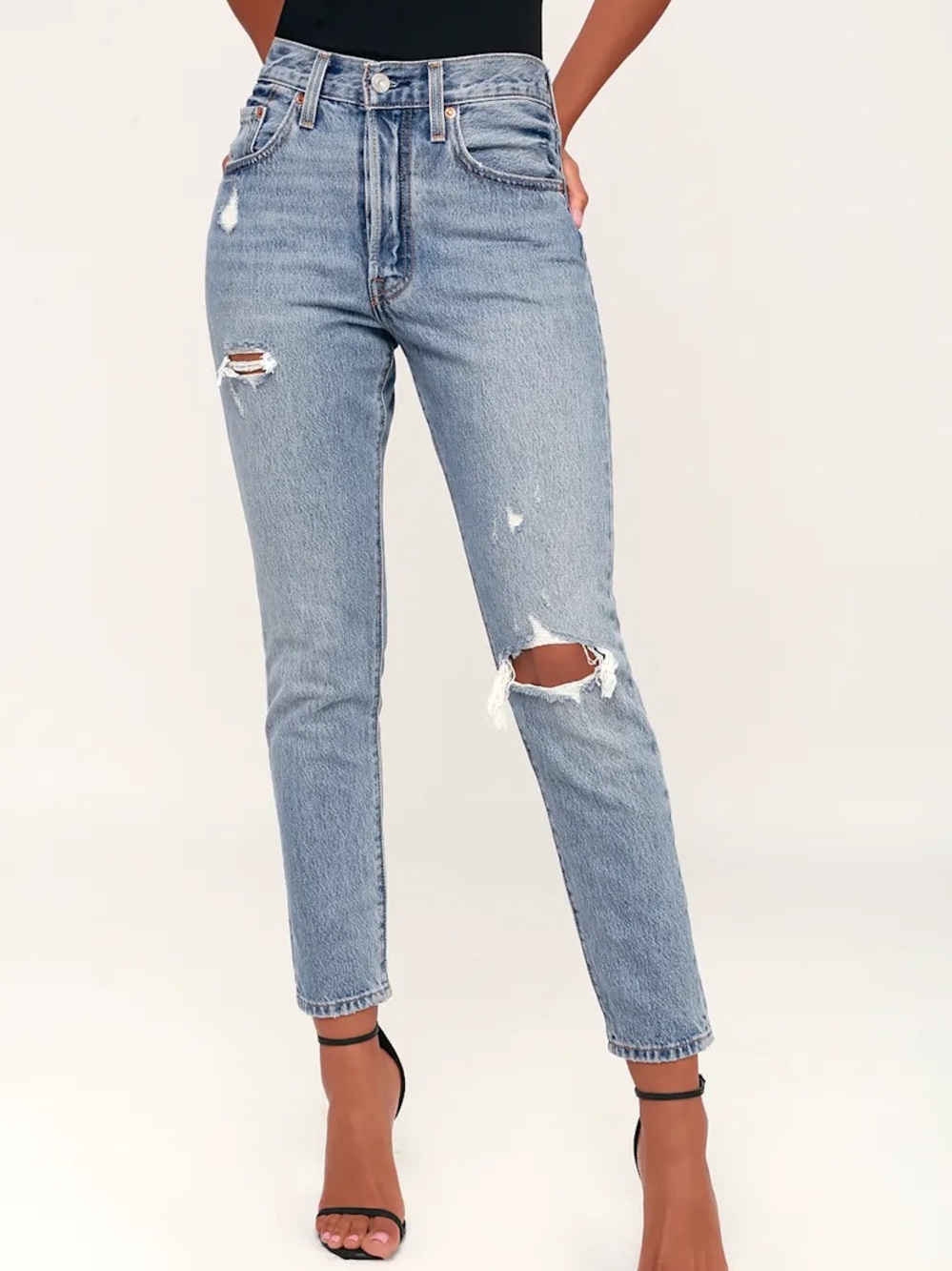 Levi’s 501 High Rise Skinny Jeans W26 L28 Distressed Raw Hem Light Wash